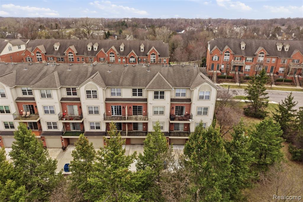 39478 Springwater Drive, Northville, MI 48168 — Photo 41