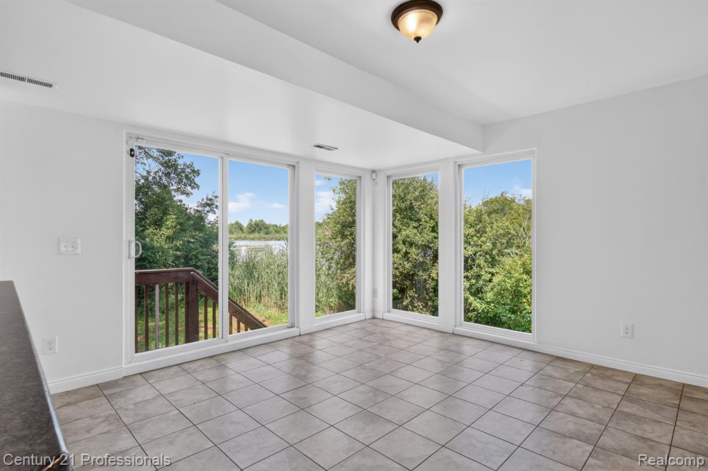 2042 Decker Road, Walled Lake, MI 48390 — Photo 11