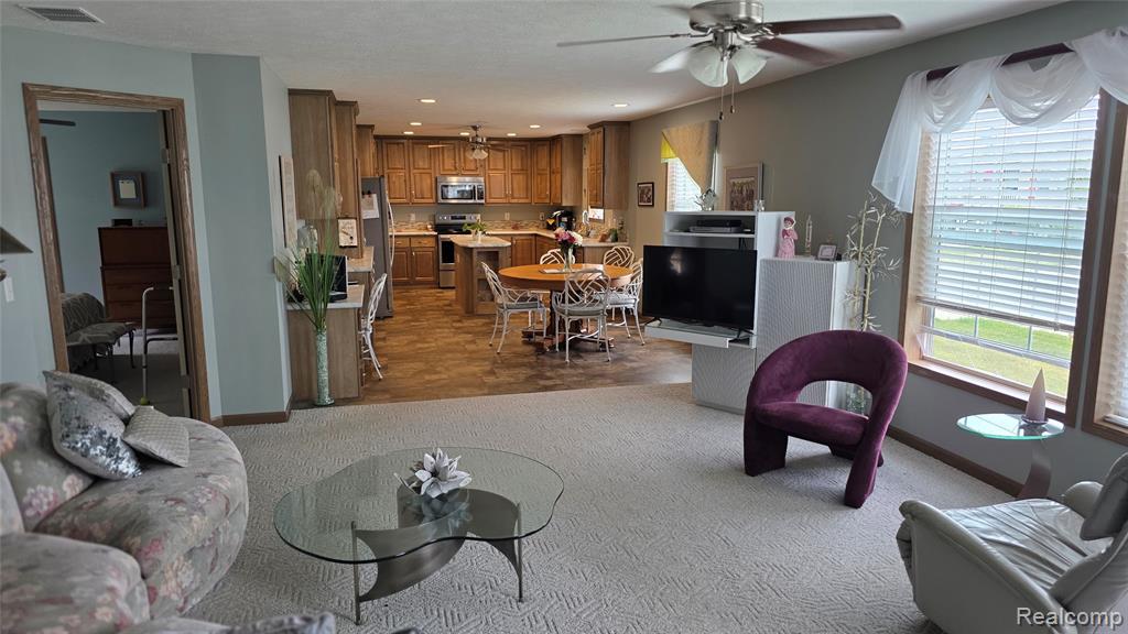 9758 Home Court, Fenton, MI 48430 — Photo 8