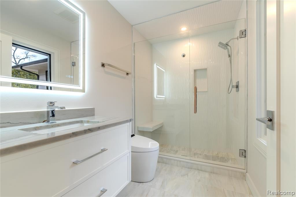 7400 Melody Lane, Bloomfield Hills, MI 48301 — Photo 29