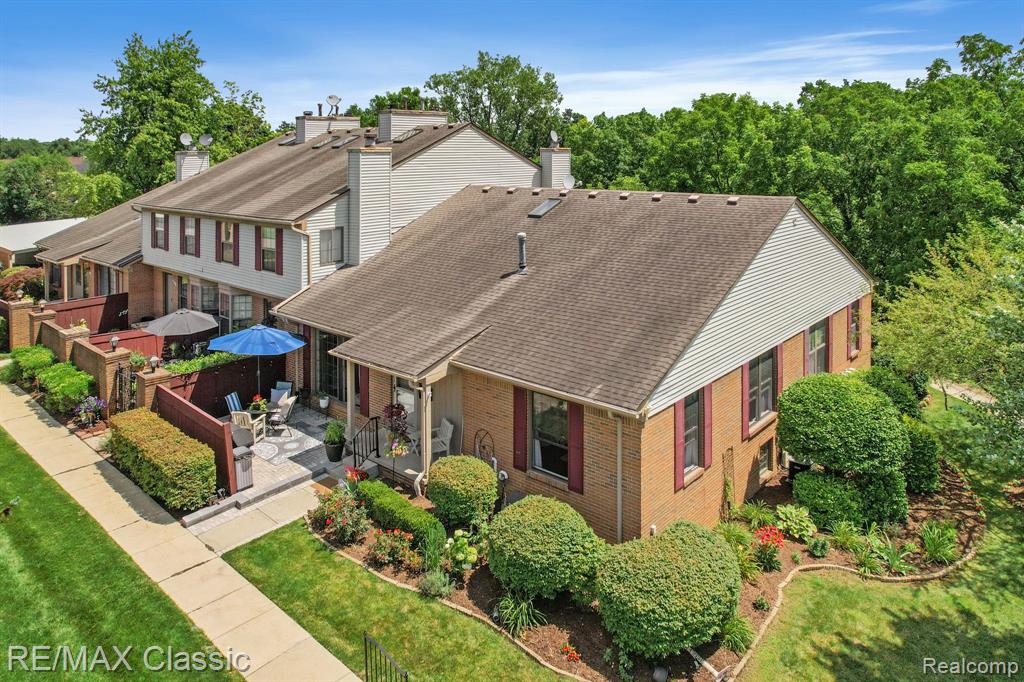 38863 COUNTRY Circle, 88, Farmington Hills, MI 48331 — Photo 28