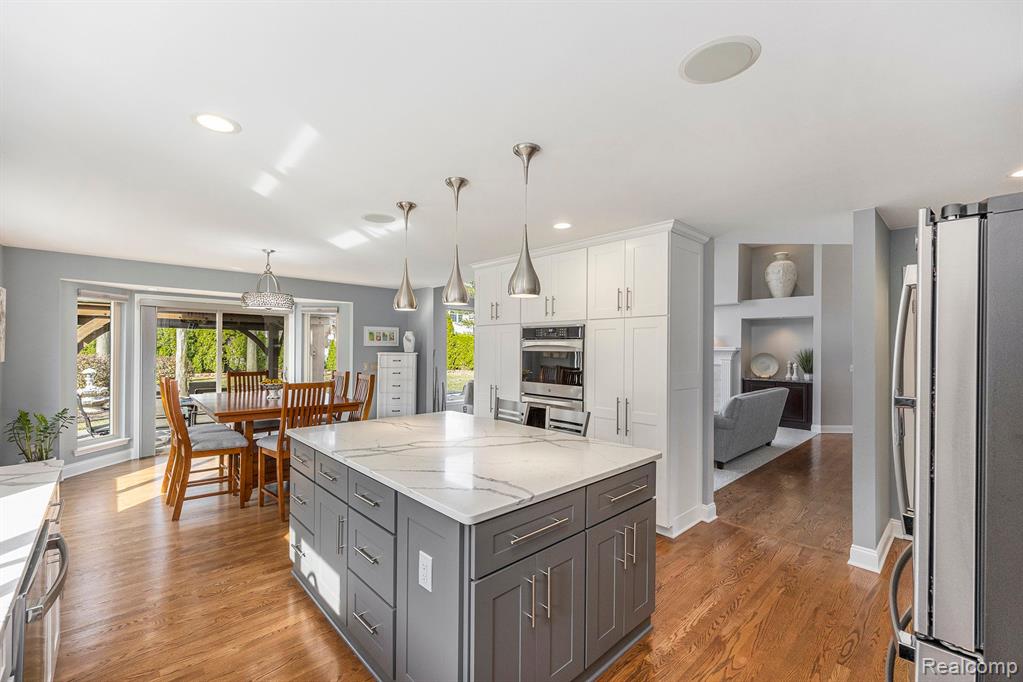 6634 SAINT ANDREWS Drive, Shelby Twp, MI 48316 — Photo 14