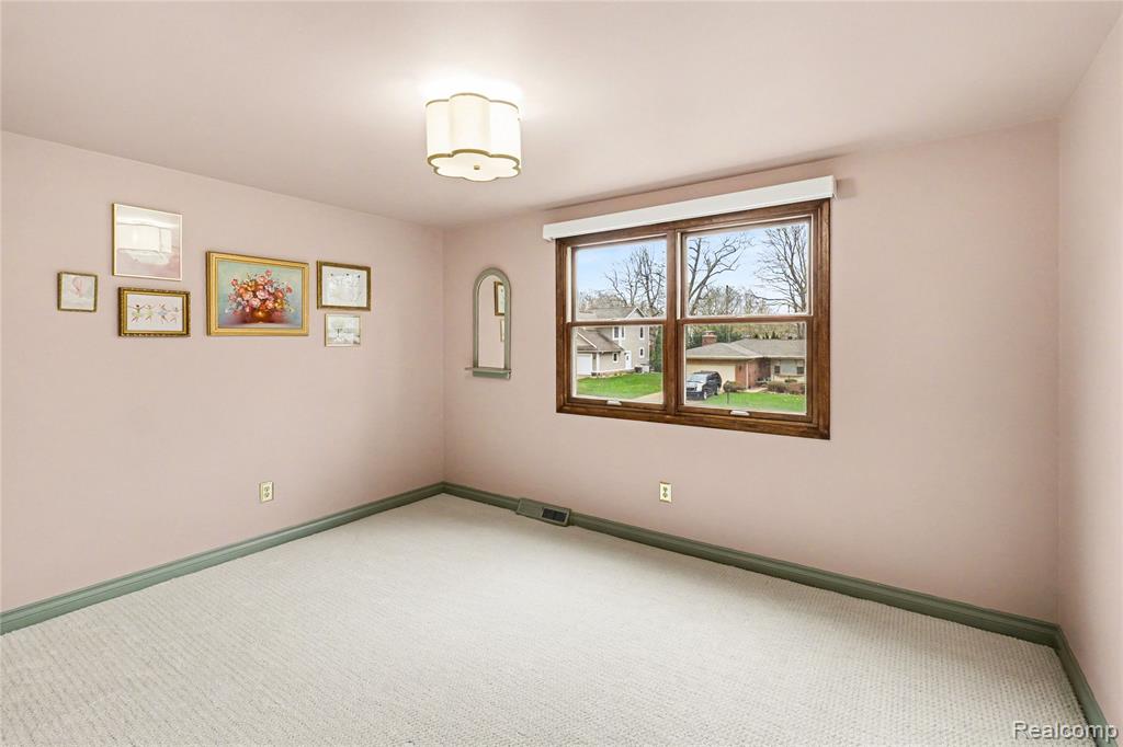 609 Westover Pass, Grand Blanc, MI 48439 — Photo 23