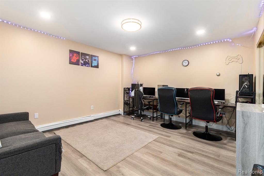 49931 Cooke Avenue, Plymouth, MI 48170 — Photo 30