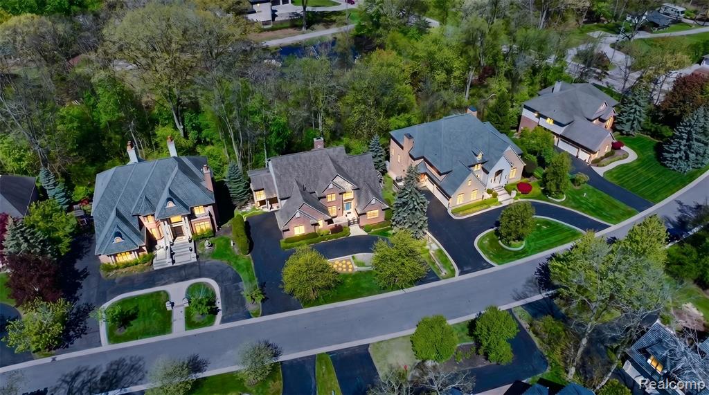 4502 Forest Edge Lane, West Bloomfield, MI 48323 — Photo 80