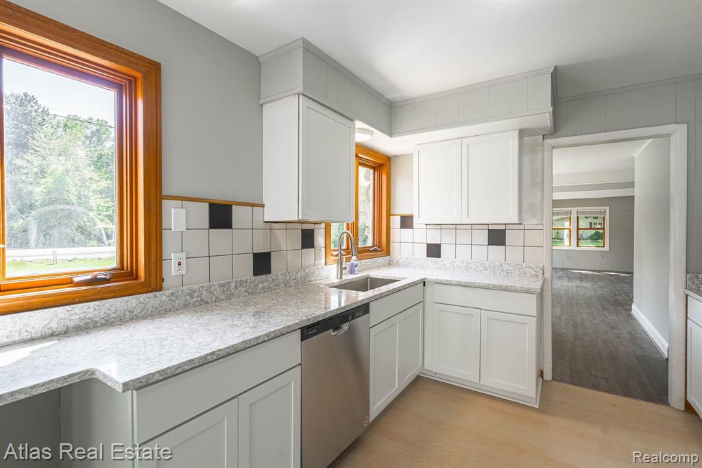 10493 Green Road, Goodrich Vlg, MI — Photo 22