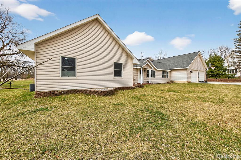 12760 Roepke Road, Gregory, MI 48137 — Photo 37