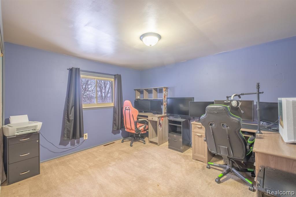 5636 GENESEE Road, Lapeer, MI 48446 — Photo 12