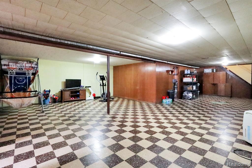 6245 W Coldwater Road, Flushing, MI 48433 — Photo 22