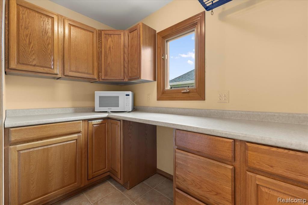49366 Briar Pointe Dr. Drive, Macomb, MI 48044 — Photo 23