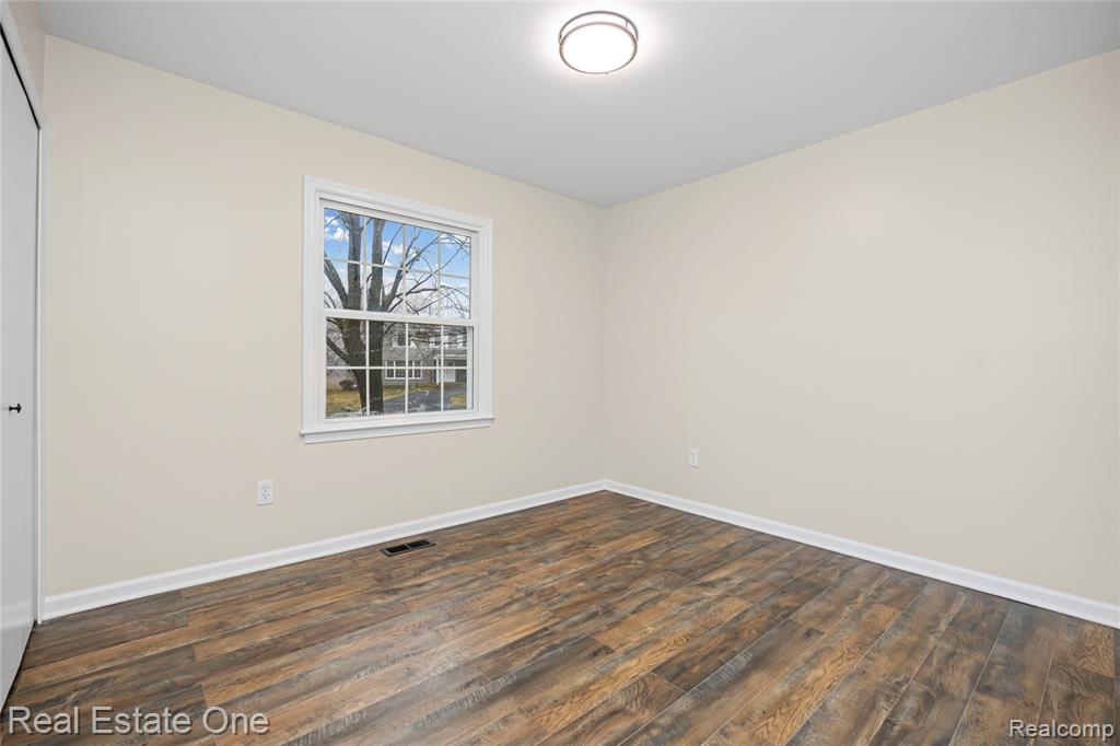 32363 Olde Franklin Drive, Farmington, MI, 48334