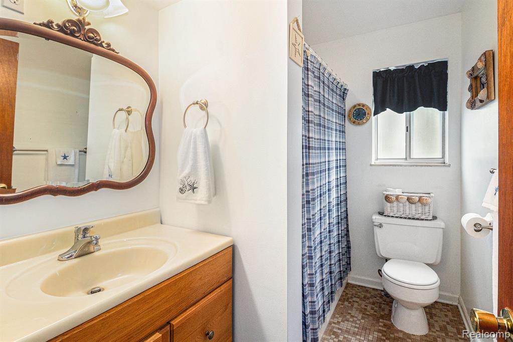 6181 LOBDELL Road, Linden, MI 48451 — Photo 21