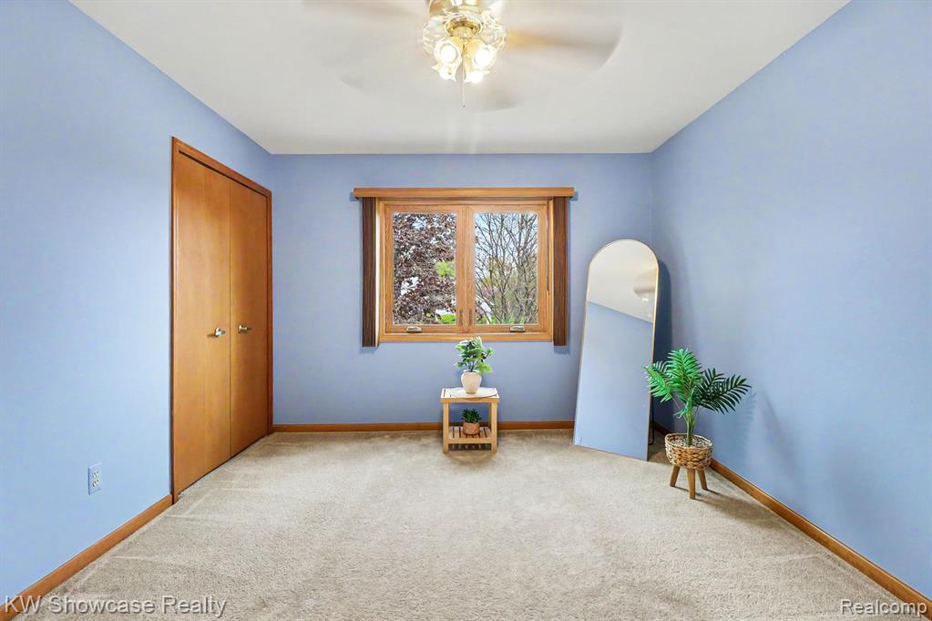 10100 Abrams, Brighton, MI 48114 — Photo 15