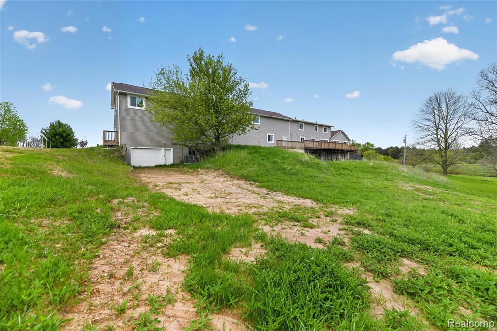 11280 Hegel Road, Goodrich Vlg, MI — Photo 53