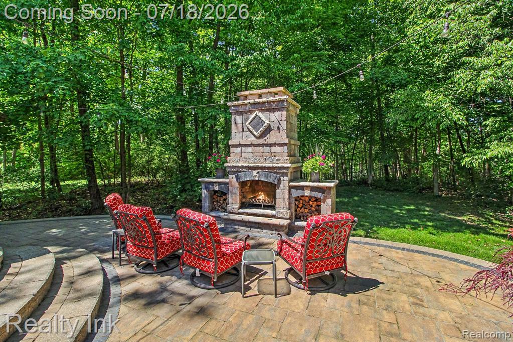 8273 Trafford Court, Canton, MI 48187 — Photo 4