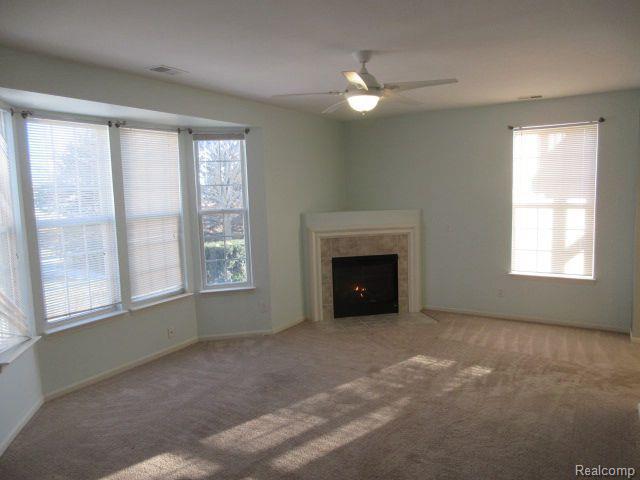 538 DOCKSIDE Circle, Holly, MI 48442 — Photo 5