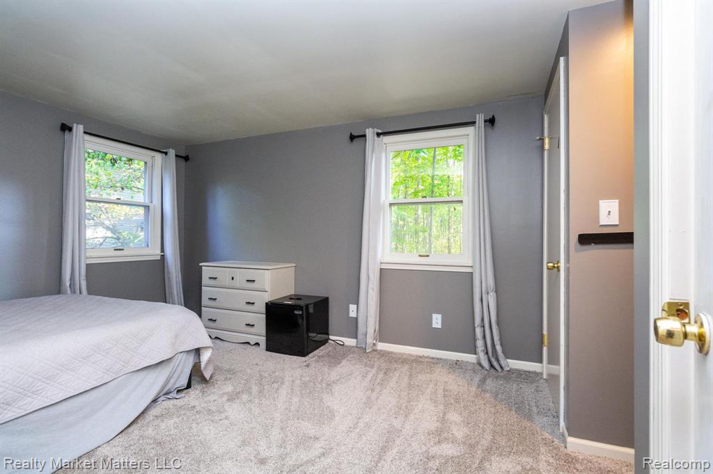 7505 Falling Leaf Court, Flushing, MI 48433 — Photo 21