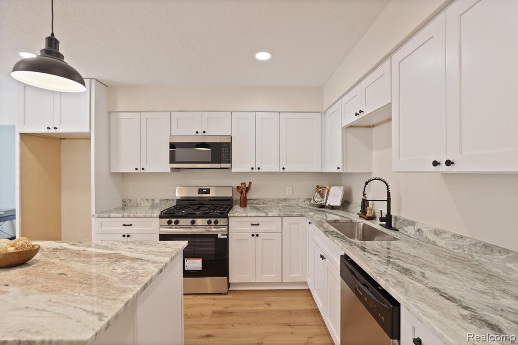 3937 Curtis Road, Birch Run, MI 48415 — Photo 4