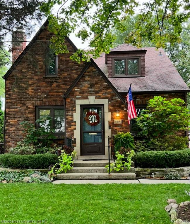 532 SAINT CLAIR Street, Grosse Pointe, MI 48230 — Photo 39