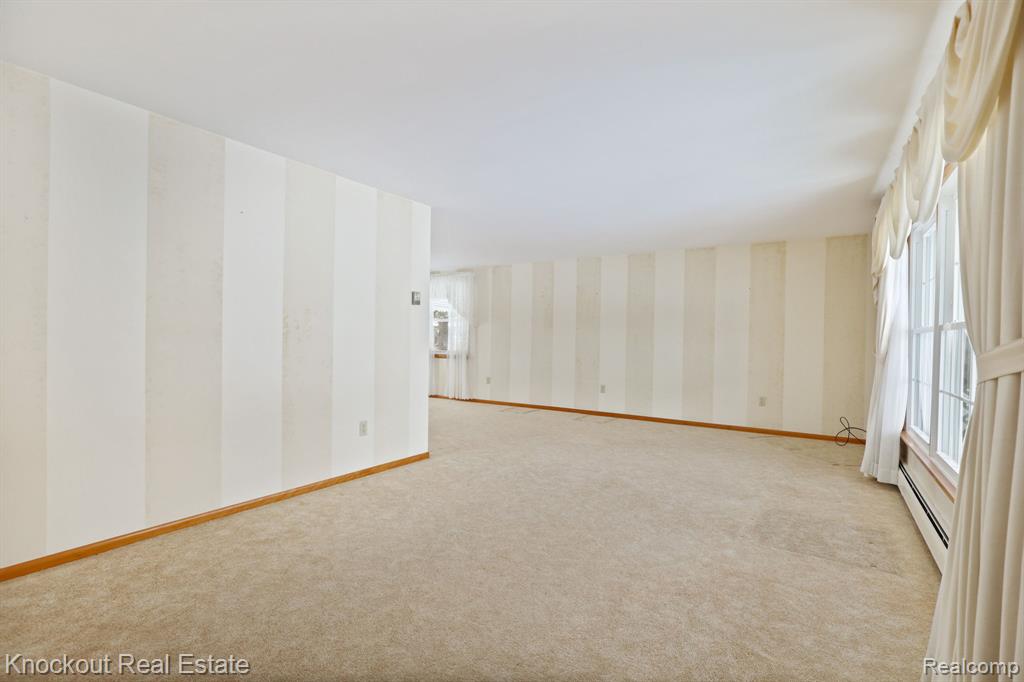 1105 S Mueller Road, Saginaw, MI 48601 — Photo 11