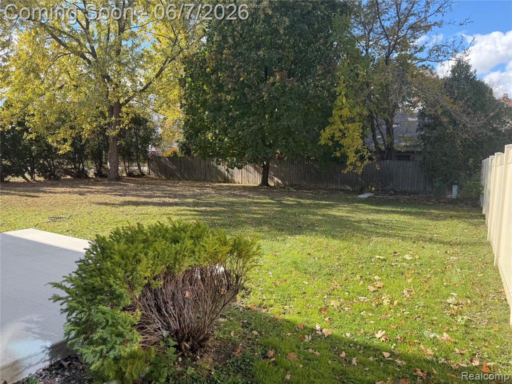 20698 Coachwood Road, Riverview, MI 48193 — Photo 35