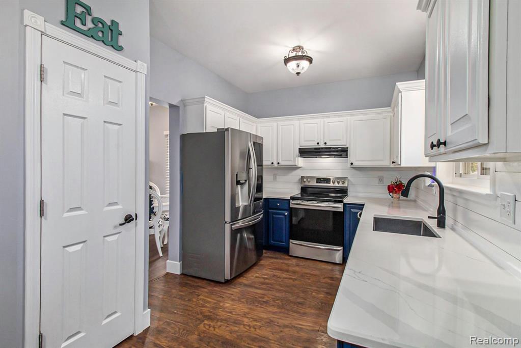 3289 Hilltop Drive, Holly, MI 48442 — Photo 13