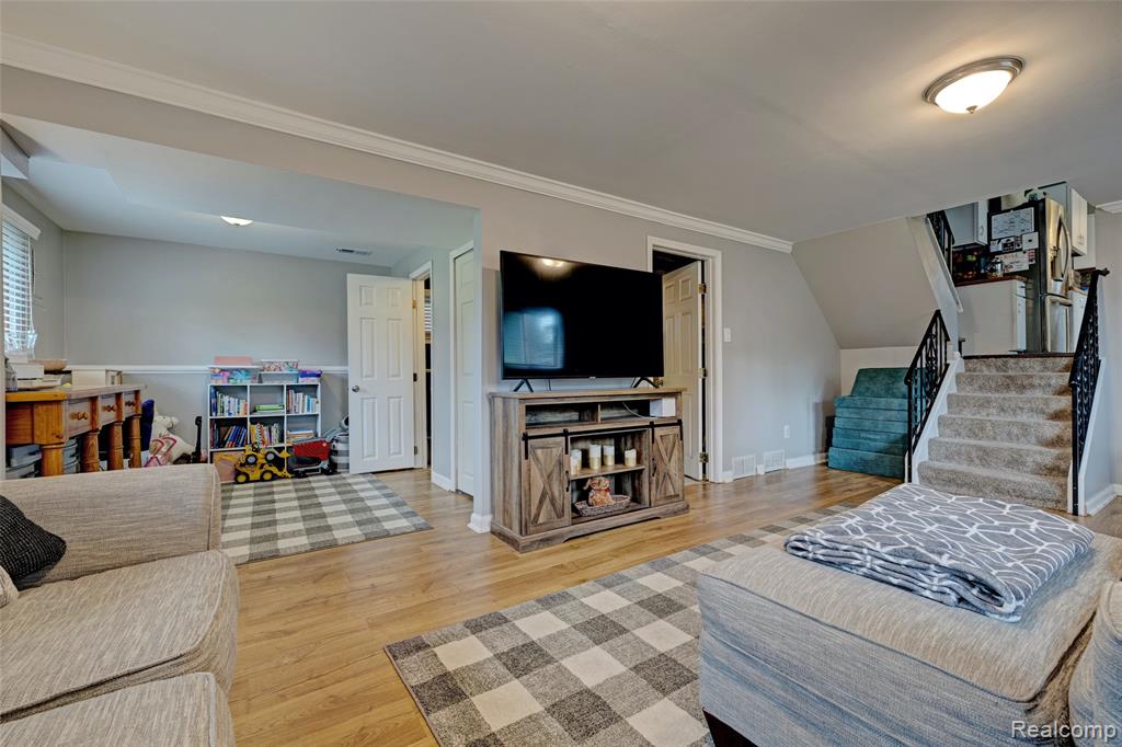 41429 Greenbriar Lane, Plymouth, MI 48170 — Photo 28