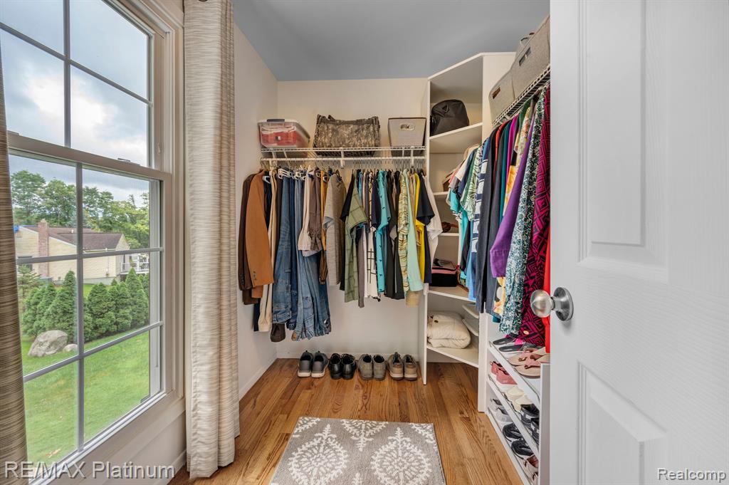 9003 SPENCER Court, Brighton, MI 48116 — Photo 18
