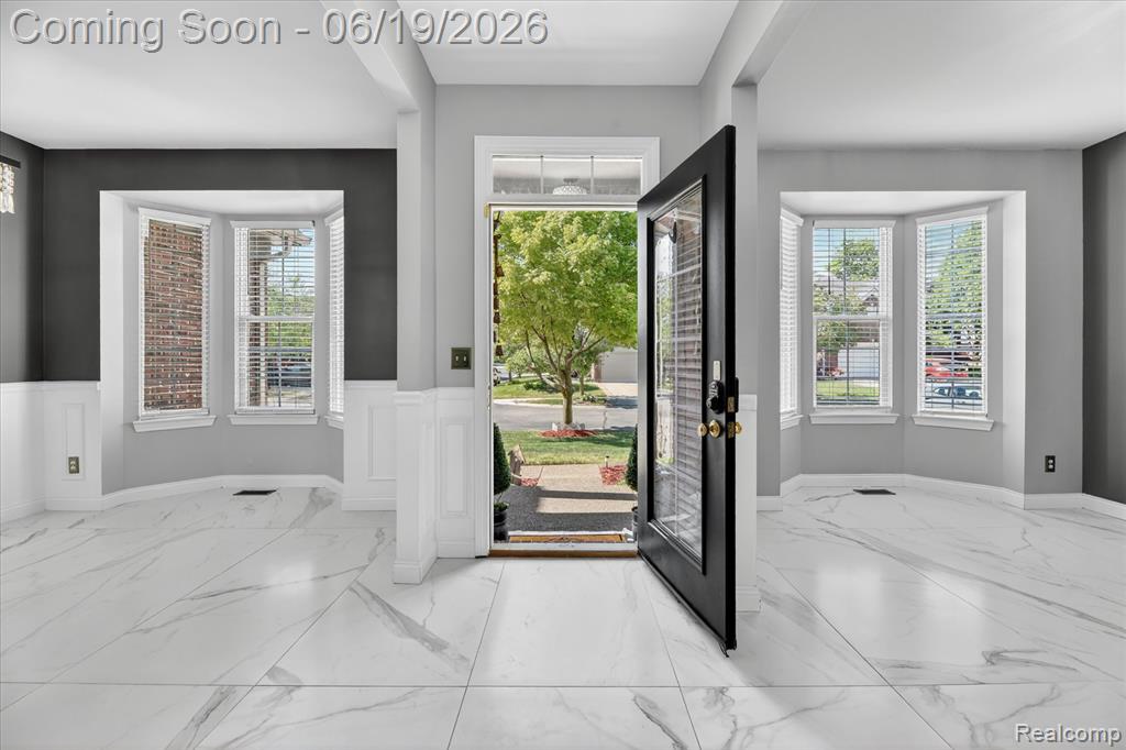 6827 Blackwell, Shelby Twp, MI 48317 — Photo 11