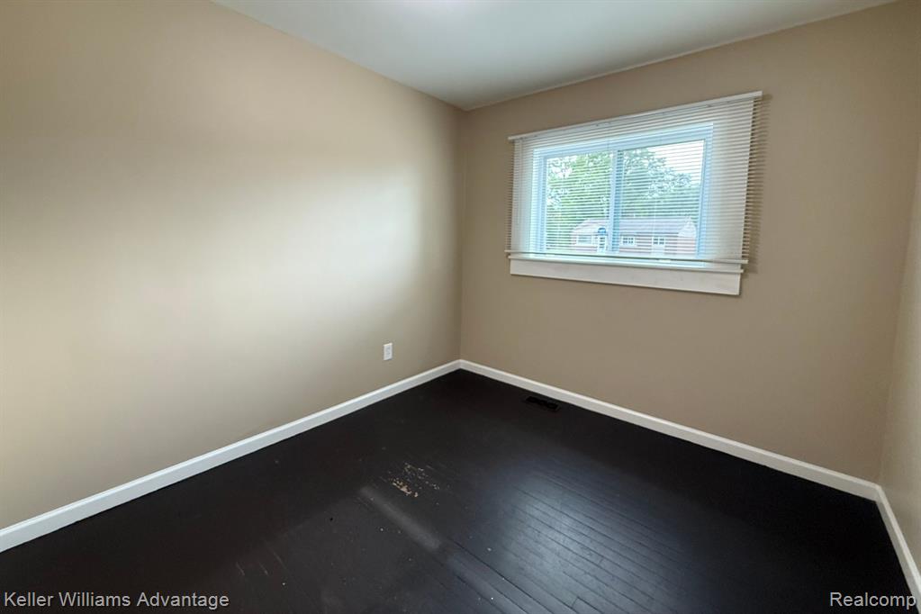 649 Oswego Avenue, Ypsilanti, MI 48198 — Photo 15