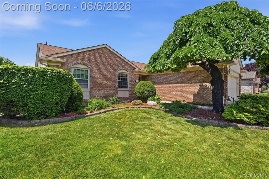 42321 Royal Lane, Clinton Twp, MI 48038 — Photo 3