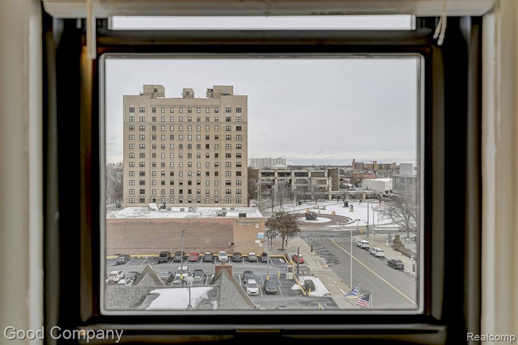 15 E Kirby Street, 601, Detroit, MI 48202 — Photo 21