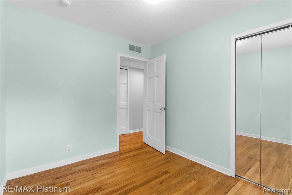 5354 Don Shenk Drive, Swartz Creek, MI 48473 — Photo 21