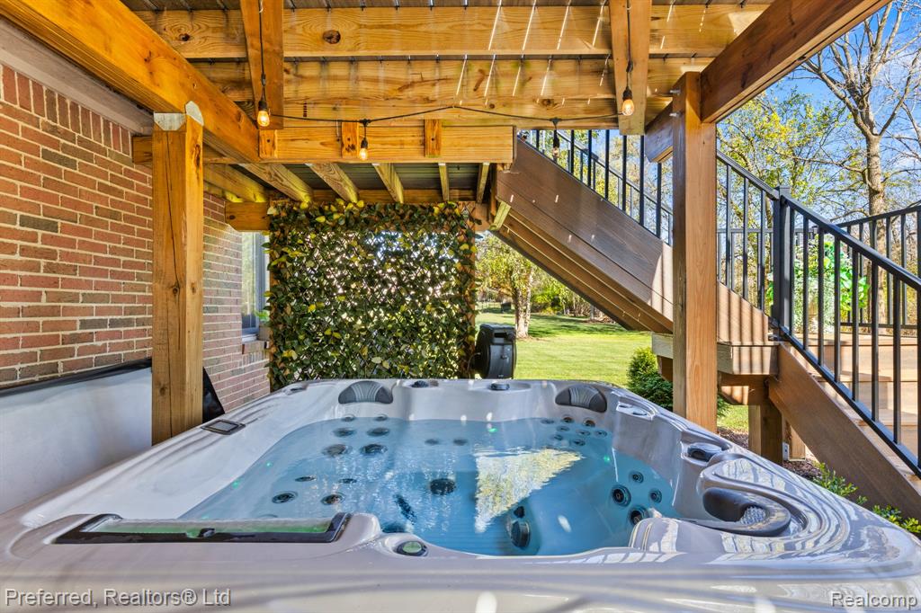 50045 Heron Court, Canton, MI 48187 — Photo 52