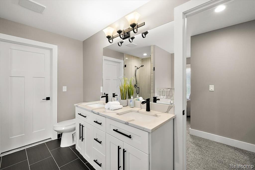 46930 Riverpark E, Macomb, MI 48044 — Photo 41