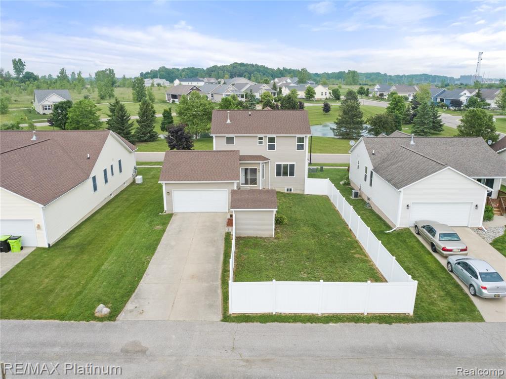6327 Saint Charles Pass, Swartz Creek, MI 48473 — Photo 5