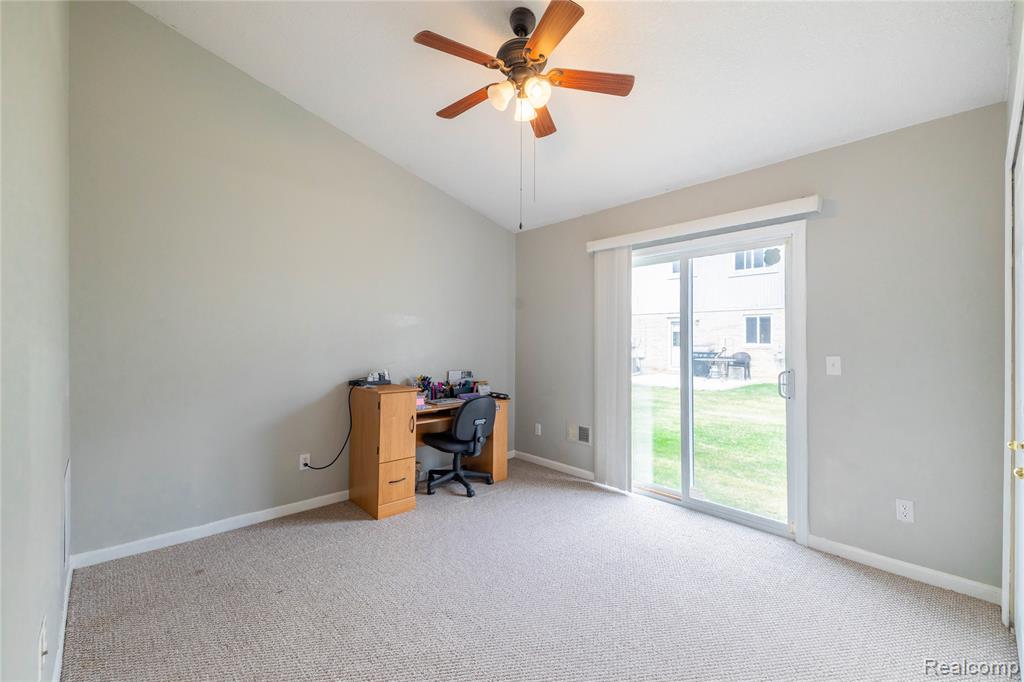 23342 Stiles Court, Trenton, MI 48183 — Photo 18