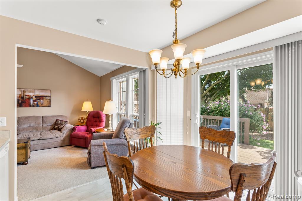 1661 BENNINGTON, Canton, MI 48188 — Photo 4