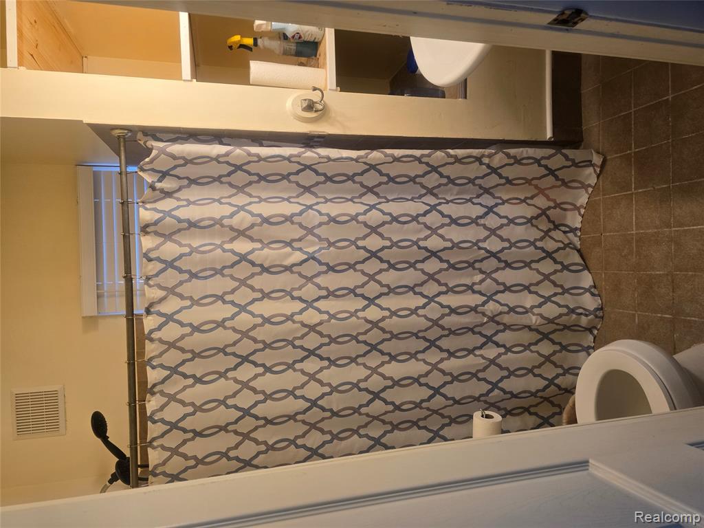 5263 Bingham Street, Dearborn, MI, 48126