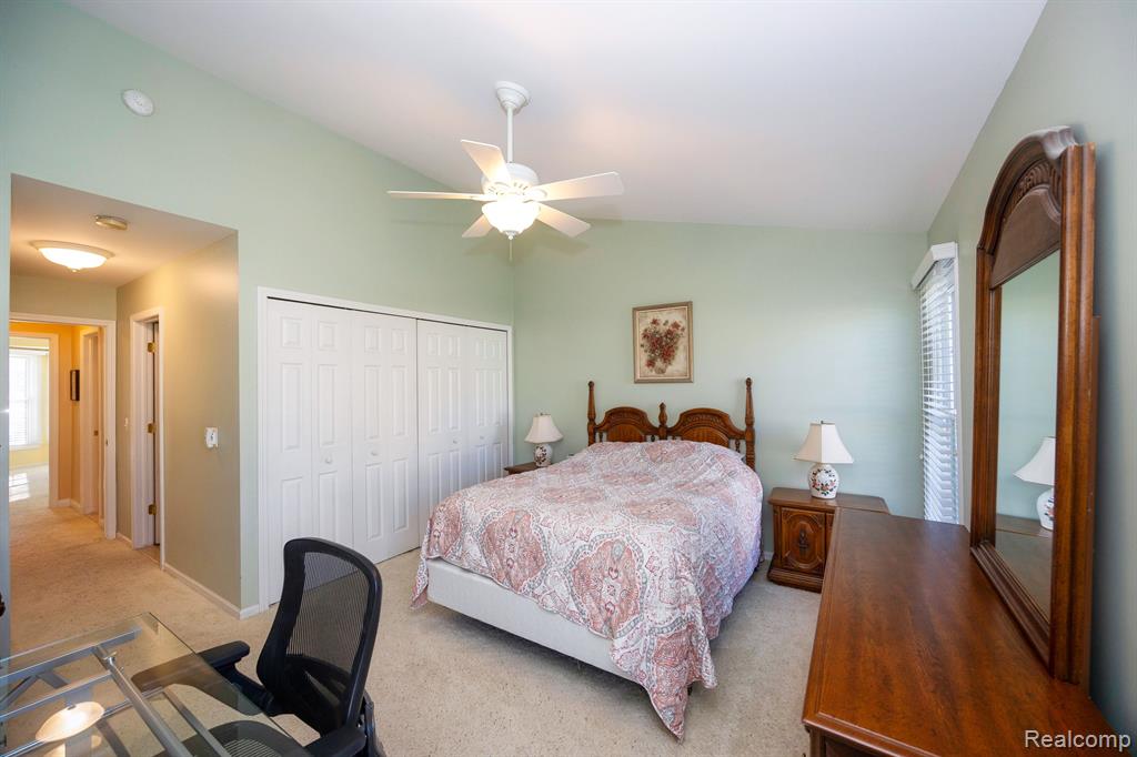 7282 GREEN MEADOW Lane, Canton, MI 48187 — Photo 34