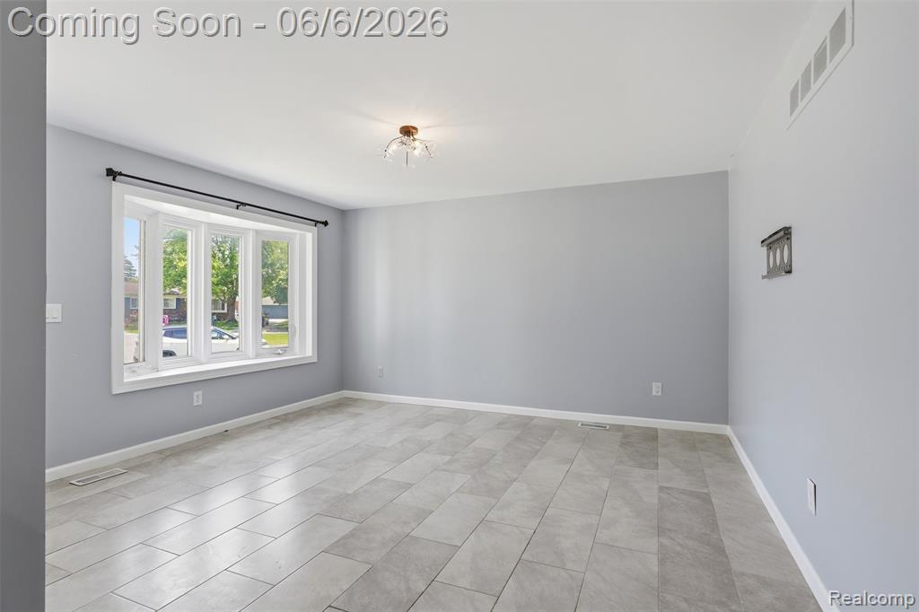 43673 Antietam Court, Canton, MI 48188 — Photo 4
