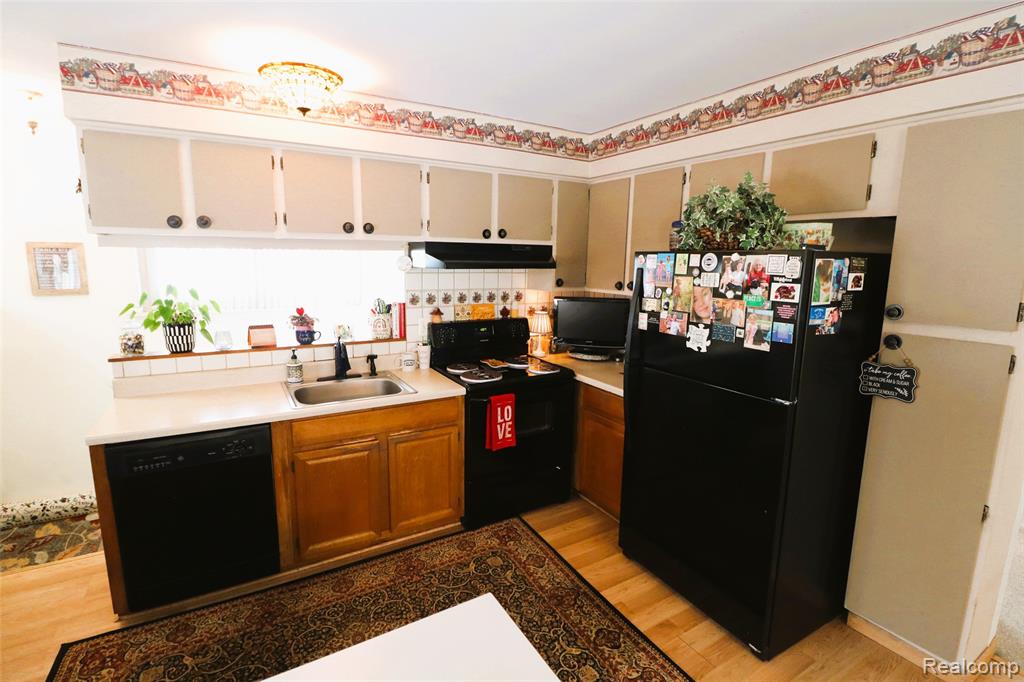 50674 Bower Drive, Chesterfield, MI 48047 — Photo 13