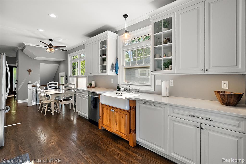 525 Broadacre Avenue, Clawson, MI — Photo 21