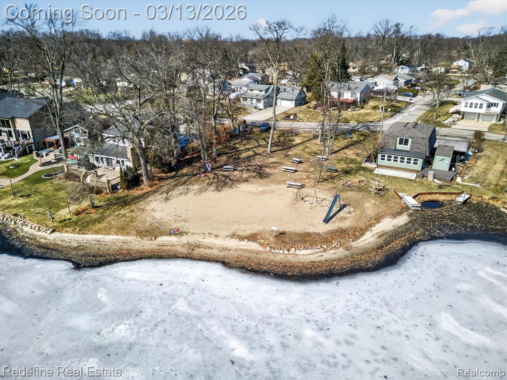 2236 Mentone Street, Wolverine Lake, MI 48390 — Photo 30