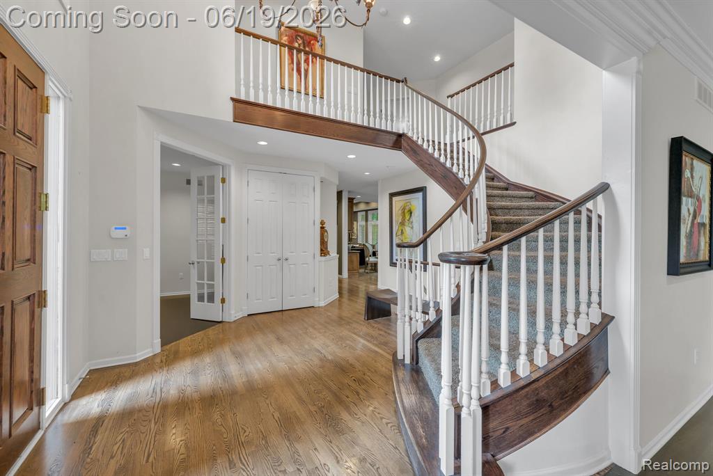 7061 Trailway Court, West Bloomfield, MI — Photo 15