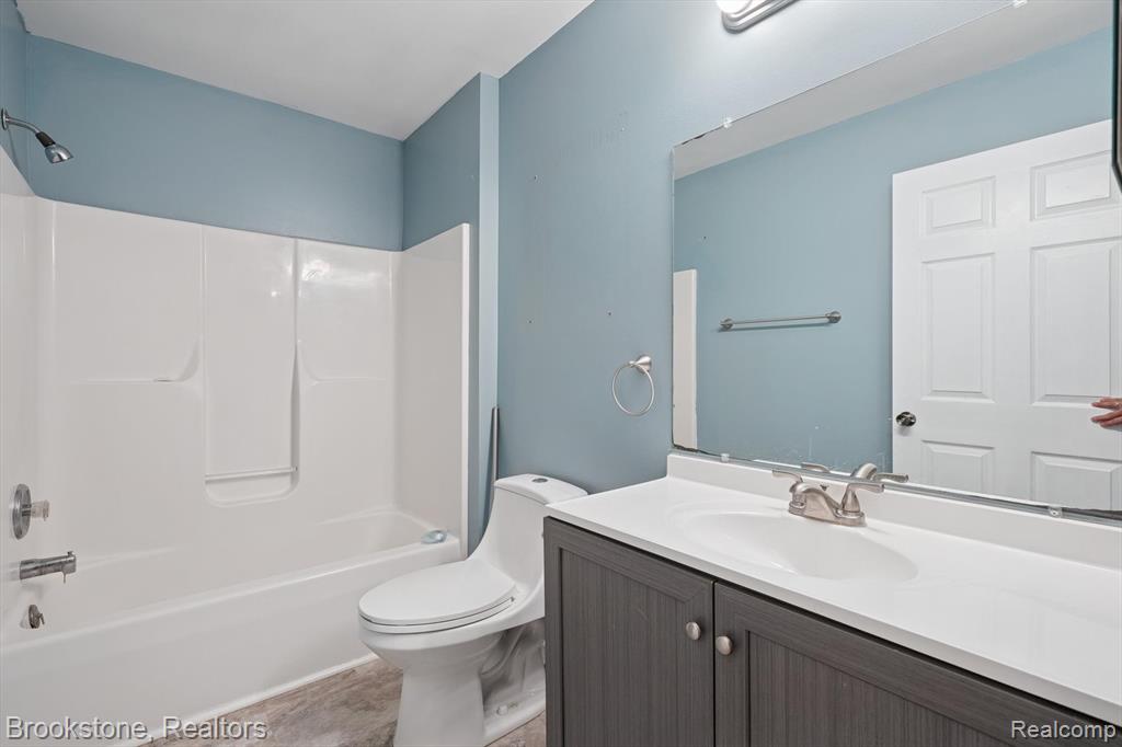 9088 Posey Drive, Whitmore Lake, MI 48189 — Photo 20