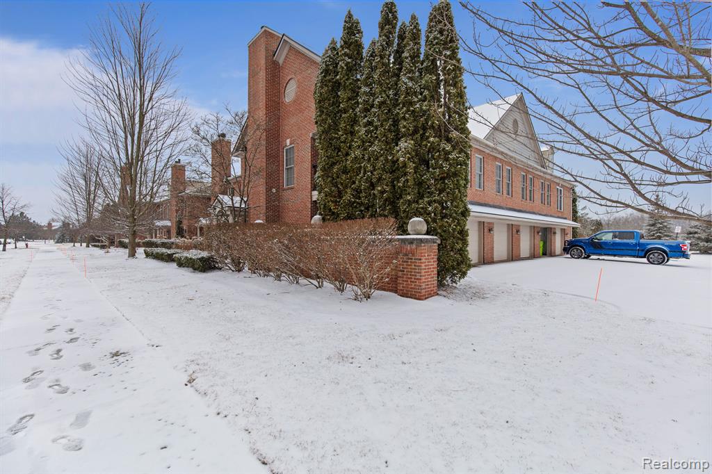 5570 HAMPSHIRE Lane, Ypsilanti, MI 48197 — Photo 19