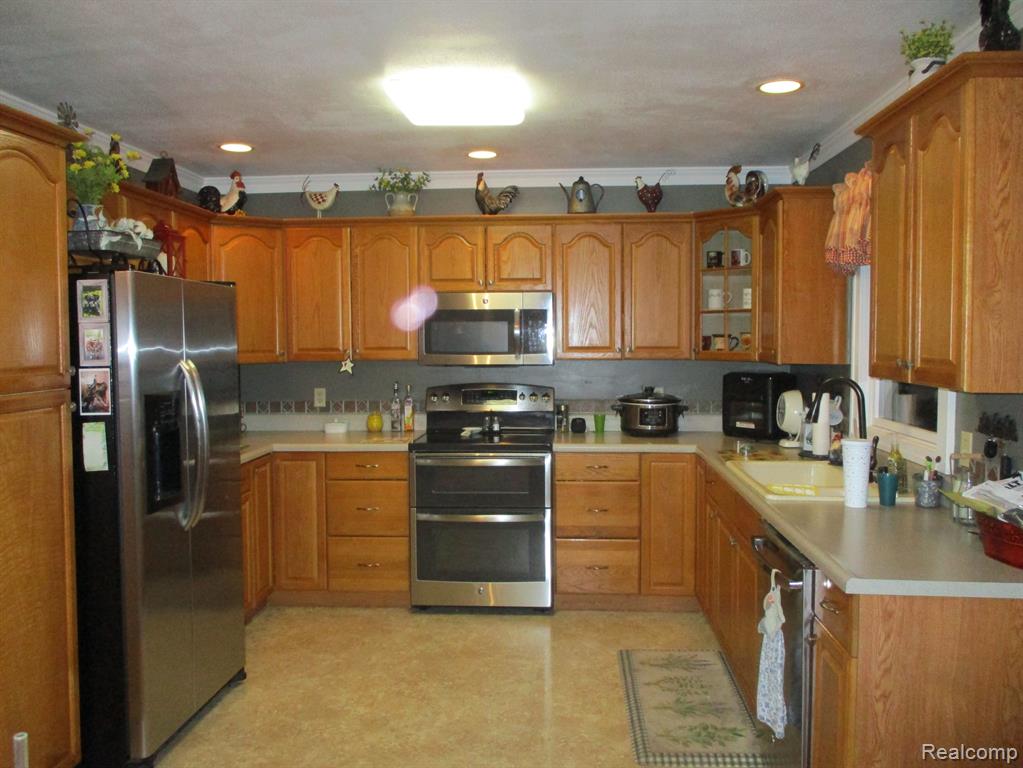 412 BORGESS Avenue, Monroe, MI 48162 — Photo 24