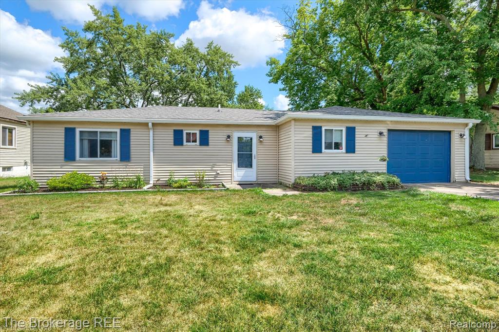 6117 Westdale Drive, Grand Blanc, MI 48439