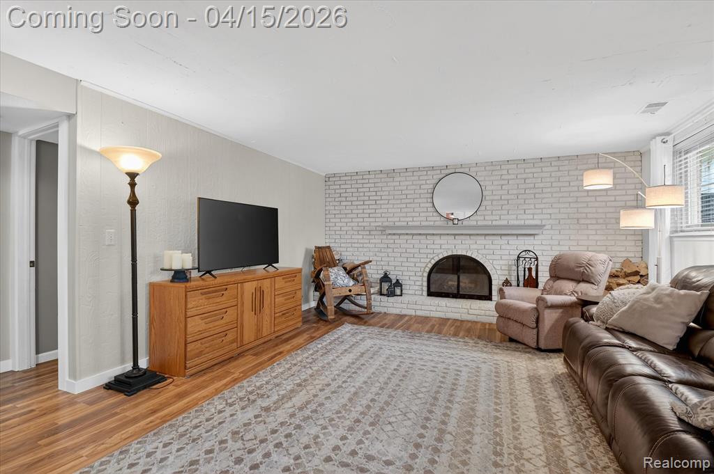 45459 Brunswick Drive, Canton, MI 48187 — Photo 33